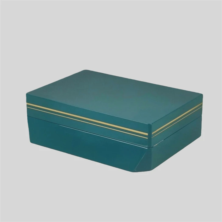 China Unique Lacquered Box
